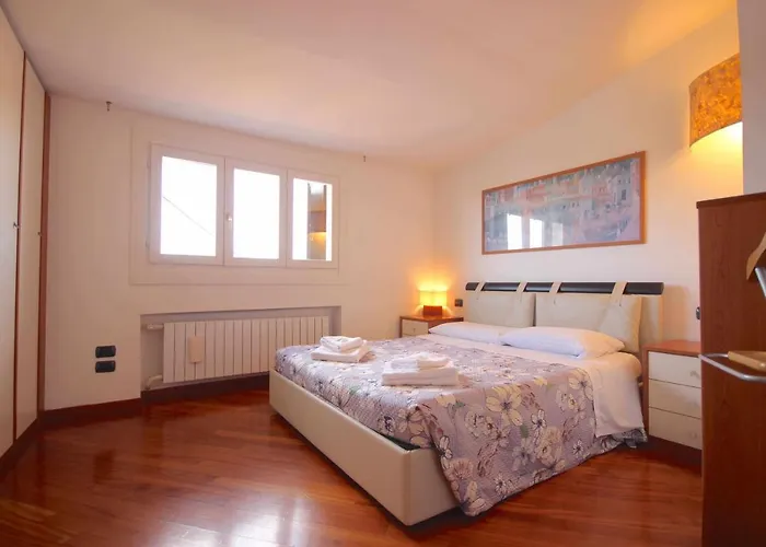 Case Vr Holiday Tappa Sopra